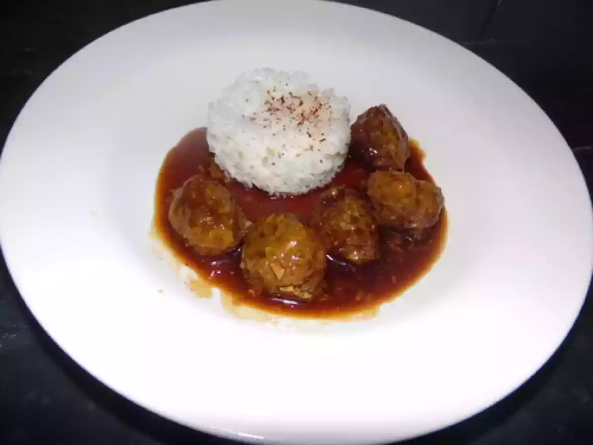 Boulettes de porc sauce soja, miel et sauce créole