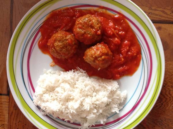 Boulettes de viande à la sauce bolognaise