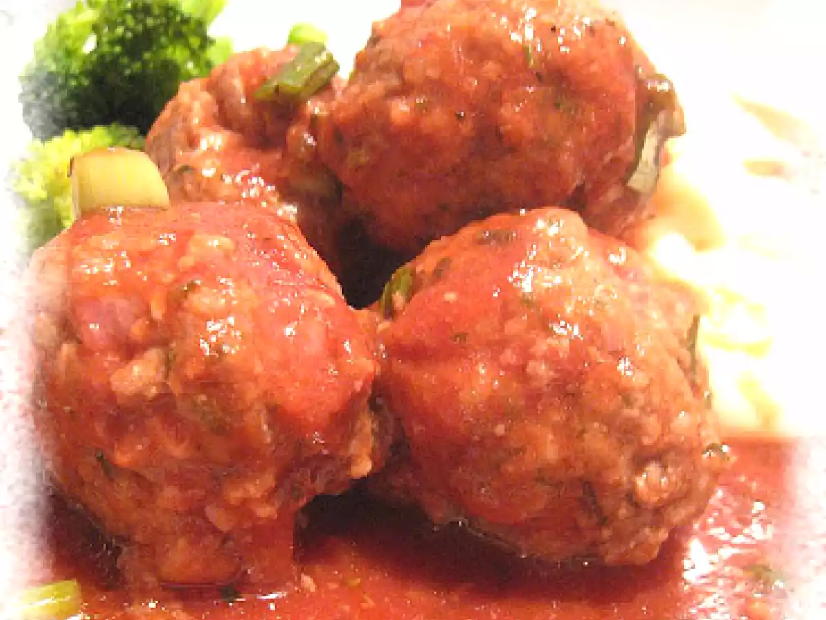 Boulettes divines en sauce
