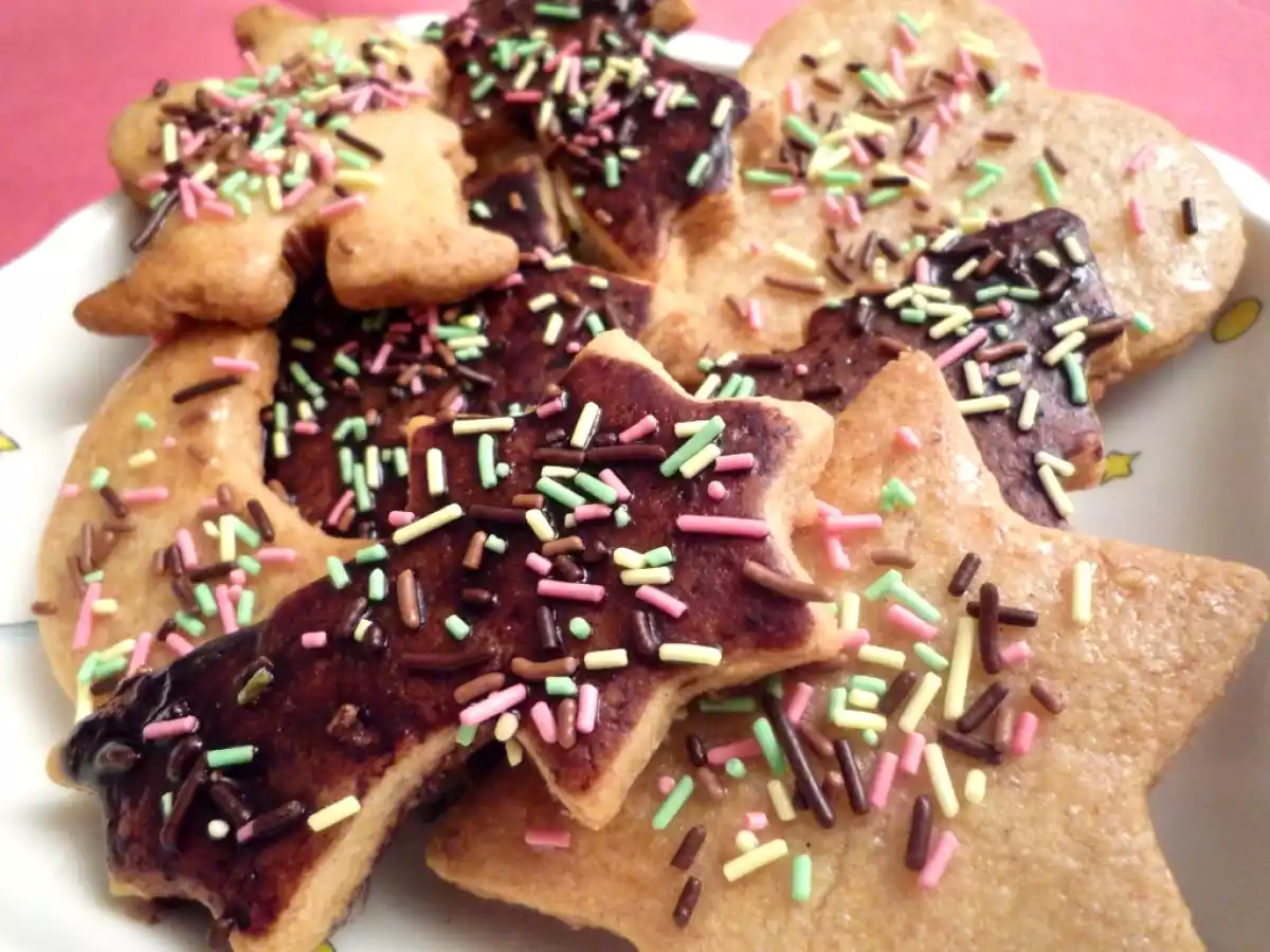 Bredele de Noël à la cannelle et aux écorces d?oranges confites - photo 2