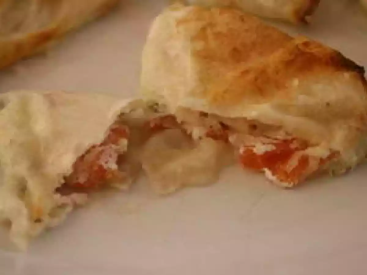Bricks au fromage frais et à la tomate