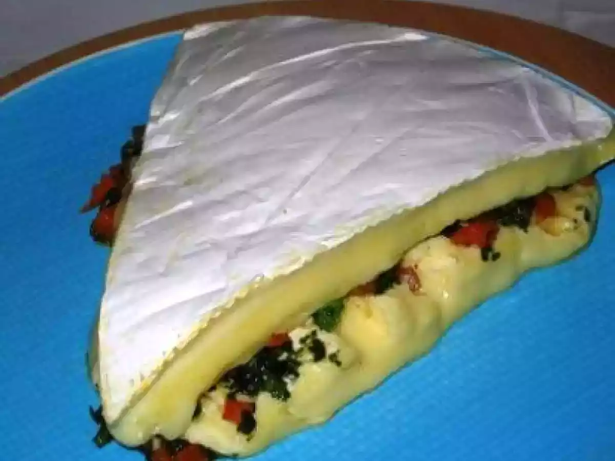 Brie farci au four pour Choupette.