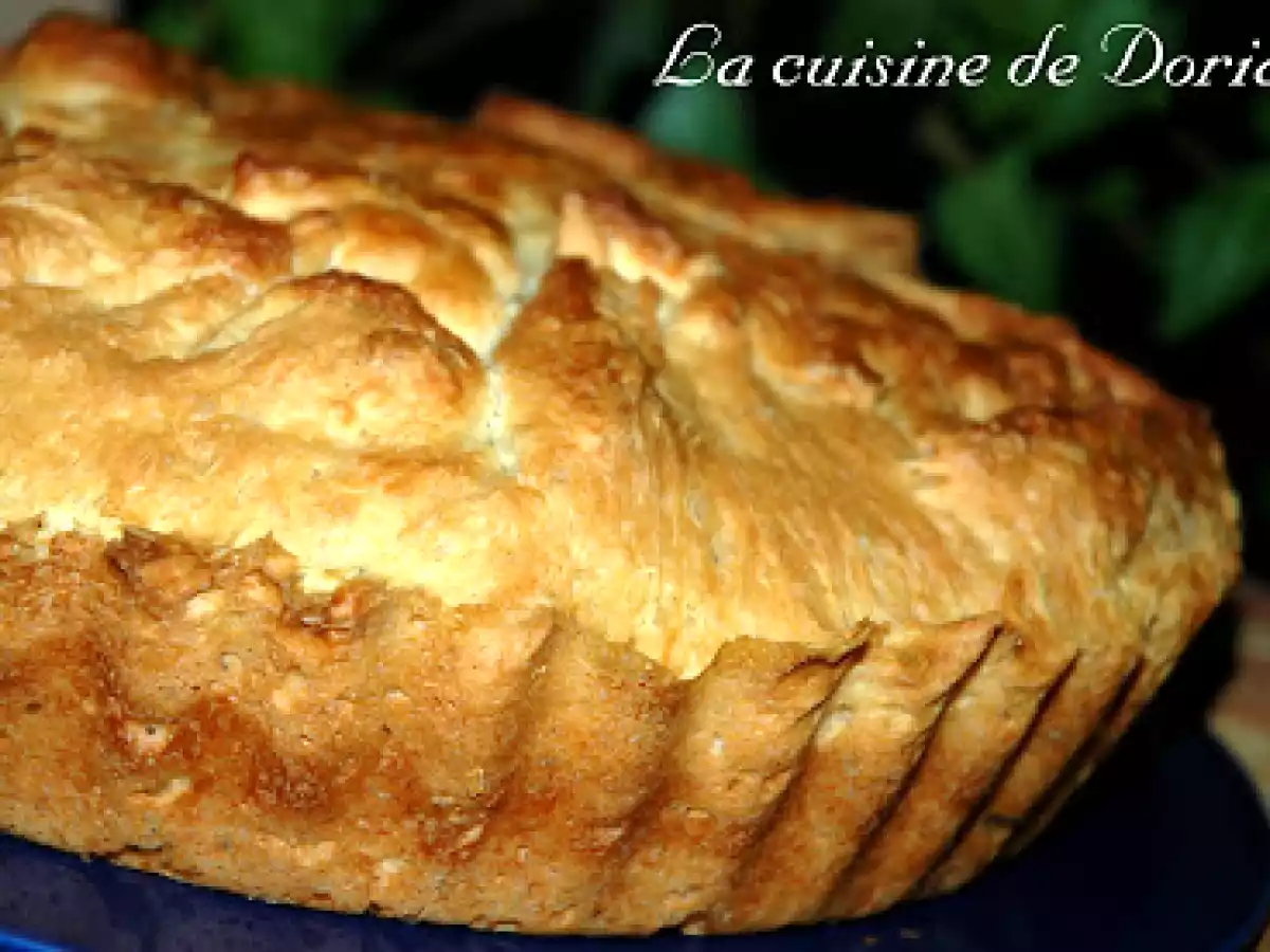 Brioche à l'eau de fleurs d'orangers et graines d'anis // Promenade parisienne
