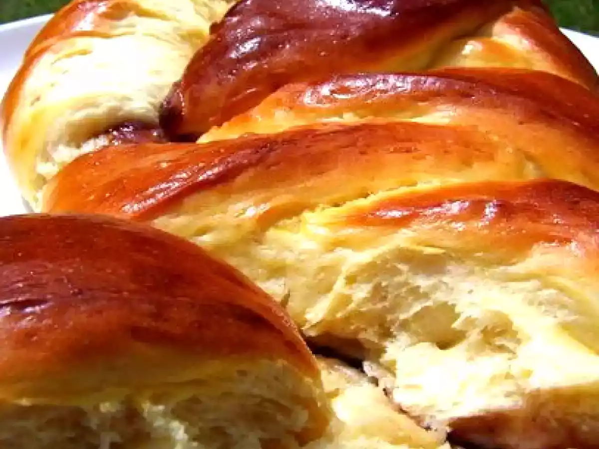 Brioche à la crème fourrée à la figue