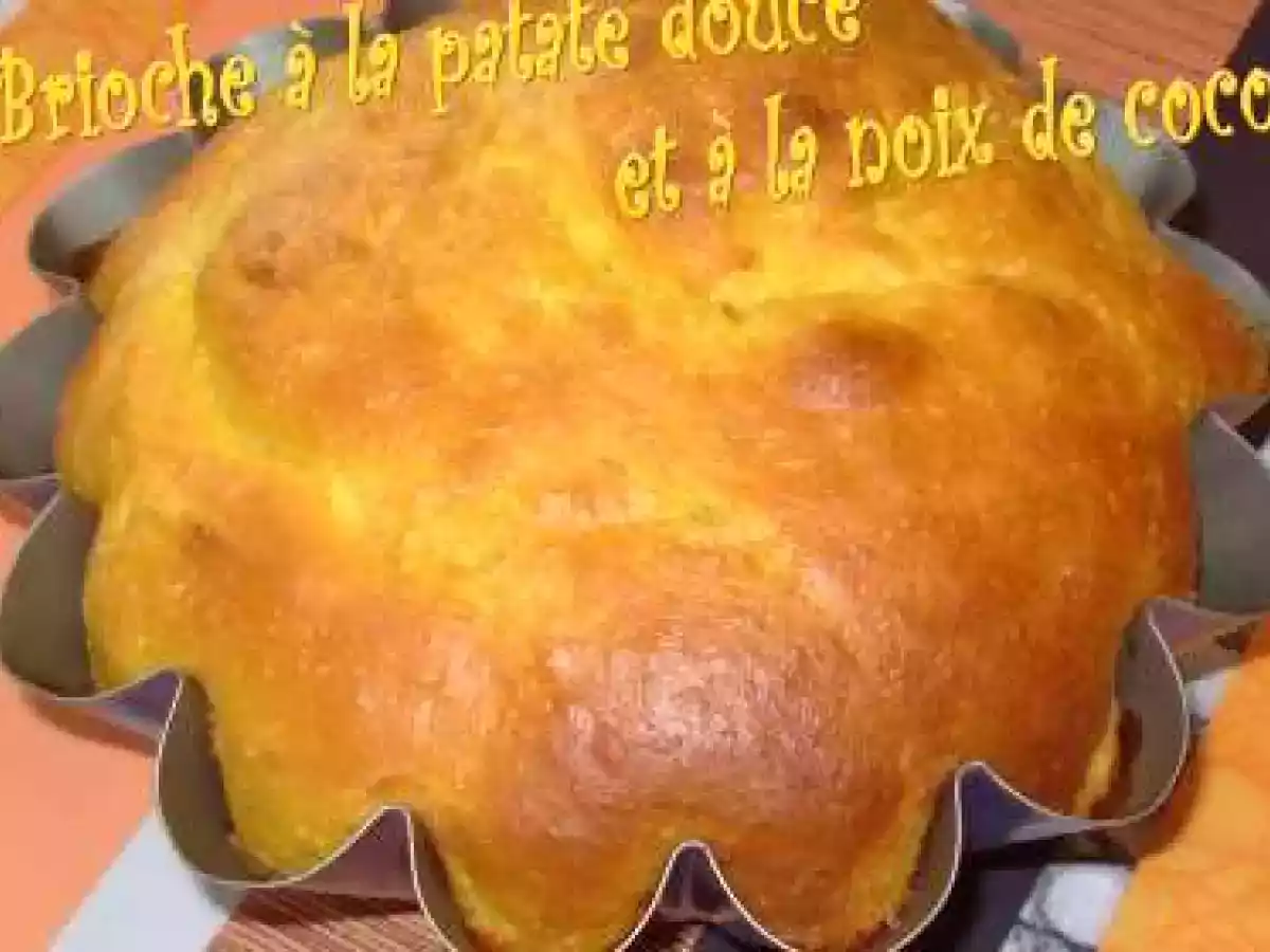 Brioche à la patate douce et à la noix de coco