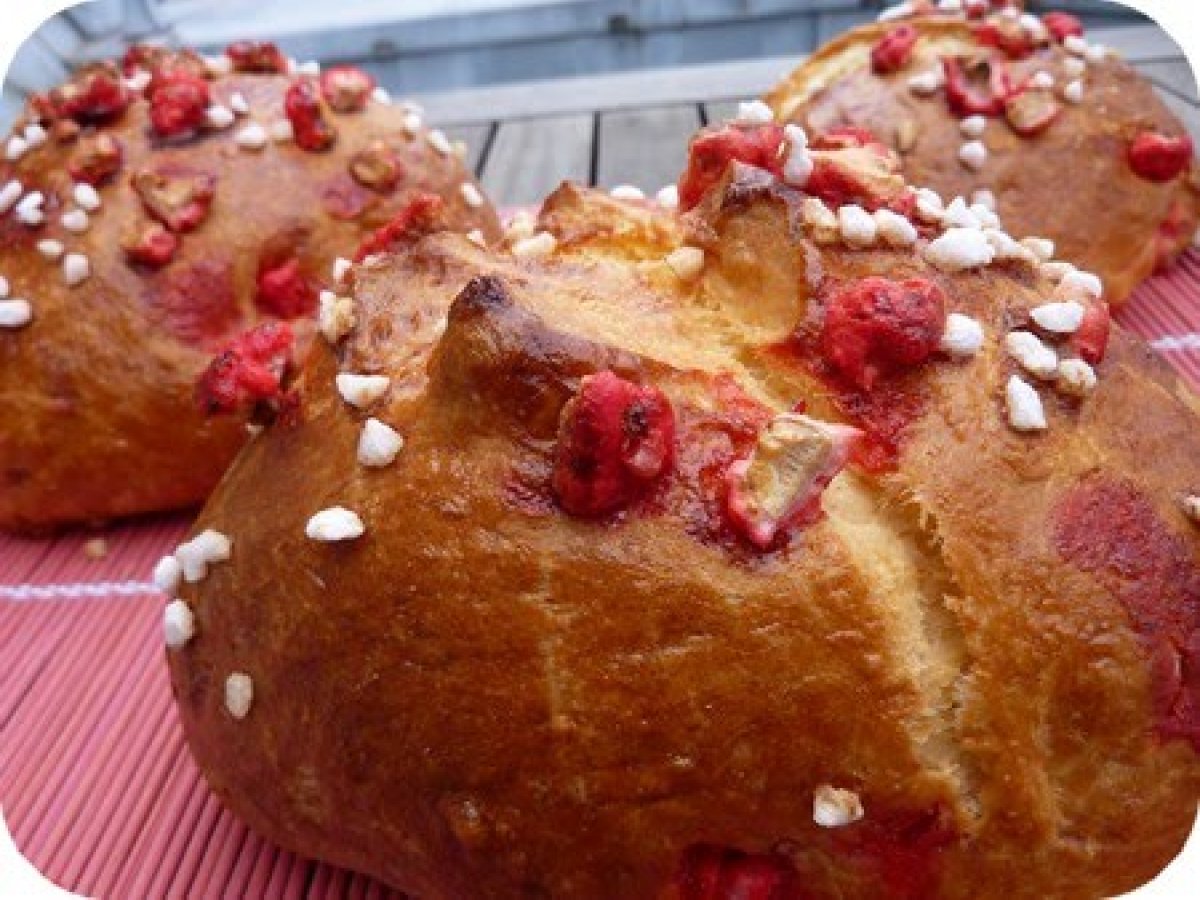 Brioche de saintgenix aux pralines roses ou rouges... Recette Ptitchef Brioche de saintgenix aux pralines roses ou rouges... Recette Ptitchef