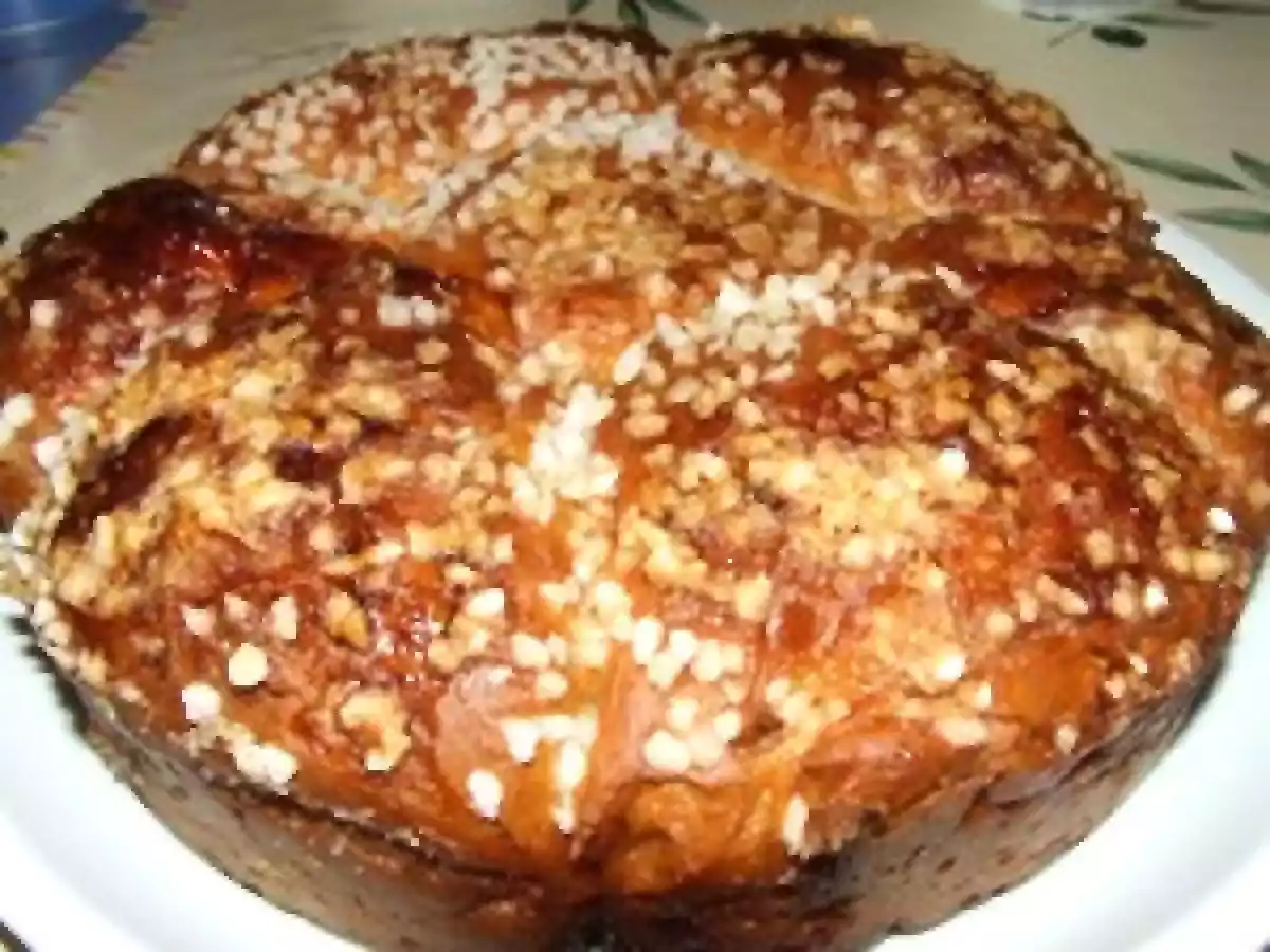 Brioche marguerite au sucre perlé