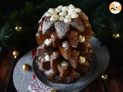Brioche Pandoro farcie à la crème de Nutella et à la crème vanille en forme de sapin de Noël, photo 5