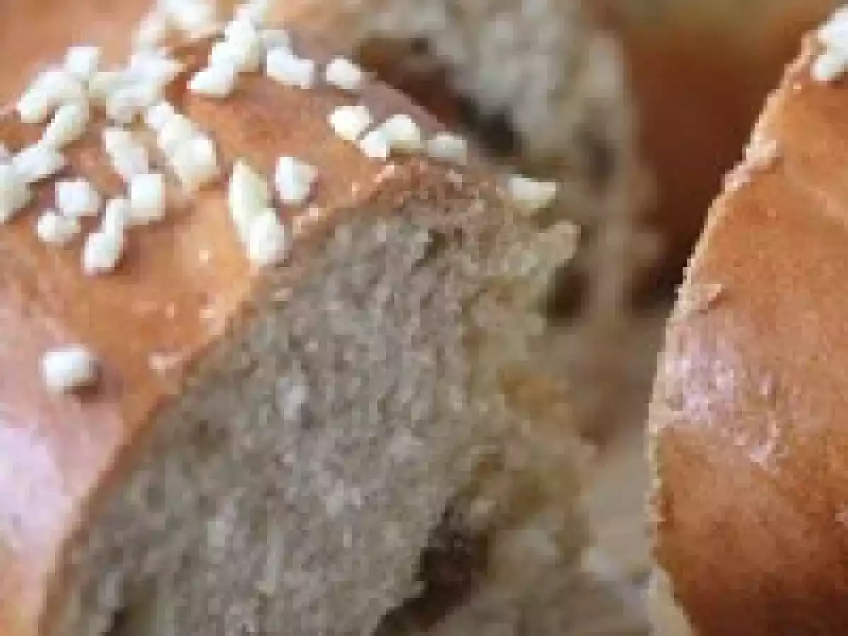 Brioche torsadée aux raisins secs et amandes - photo 4