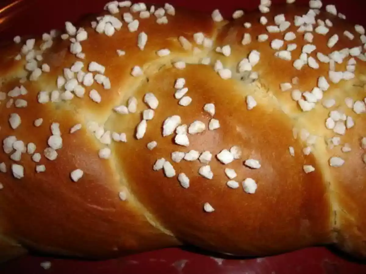 Brioche tressée aux fruits secs et confits (sans oeuf)