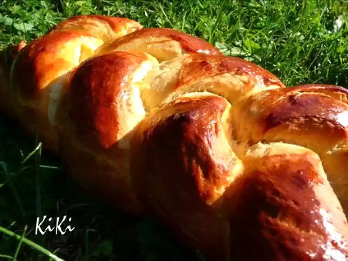 BRiOCHE TRESSEE de KiKi