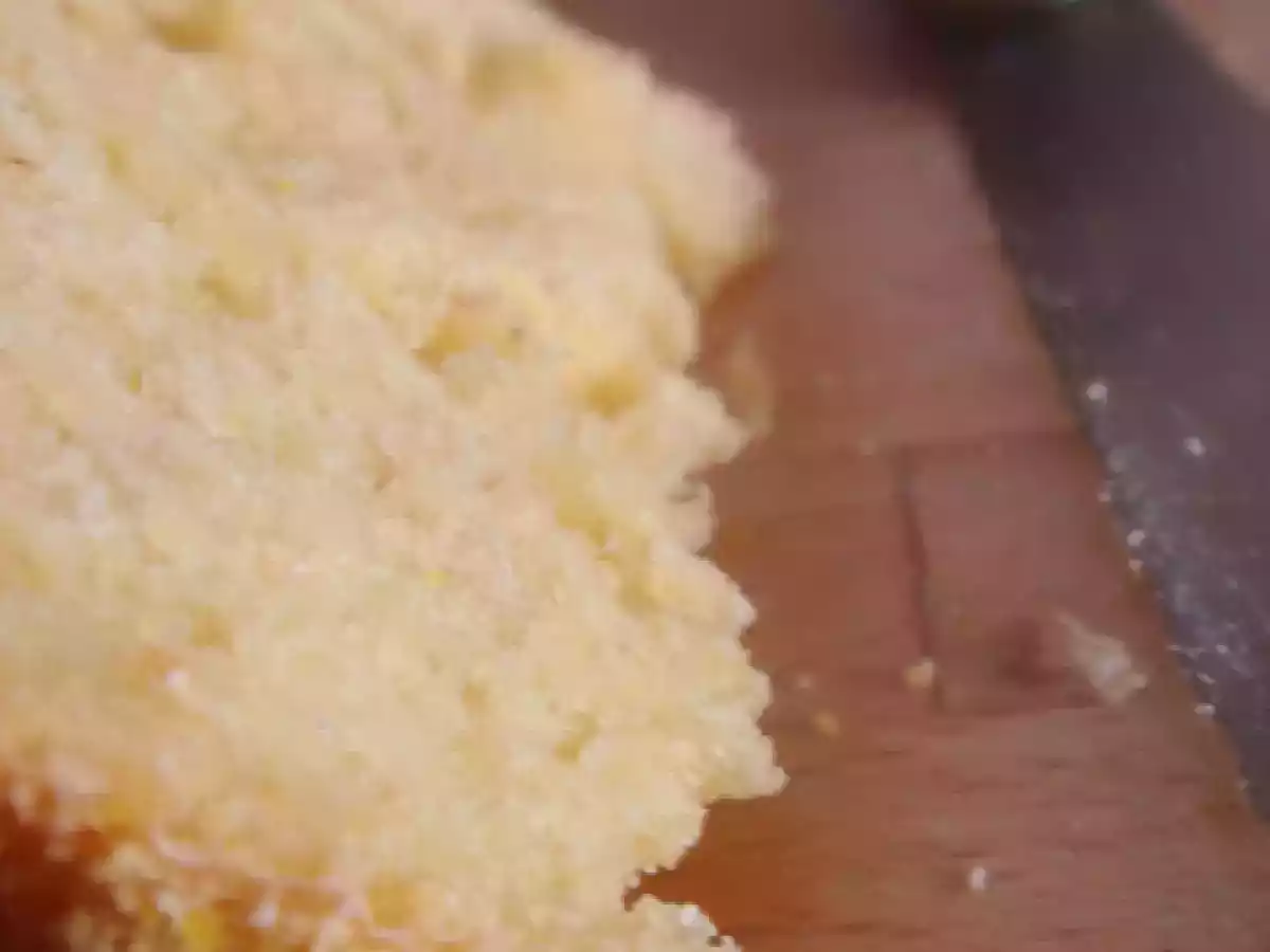 BROA DE MILHO Pain à la farine de maïs - photo 2