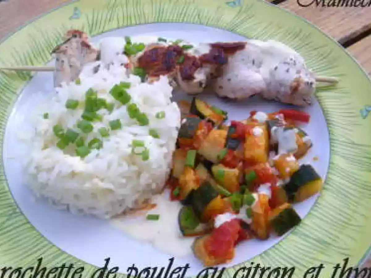 Brochette de poulet au citron et au thym