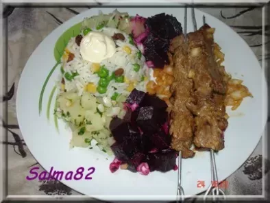 Brochette de viande et salade de riz - photo 3