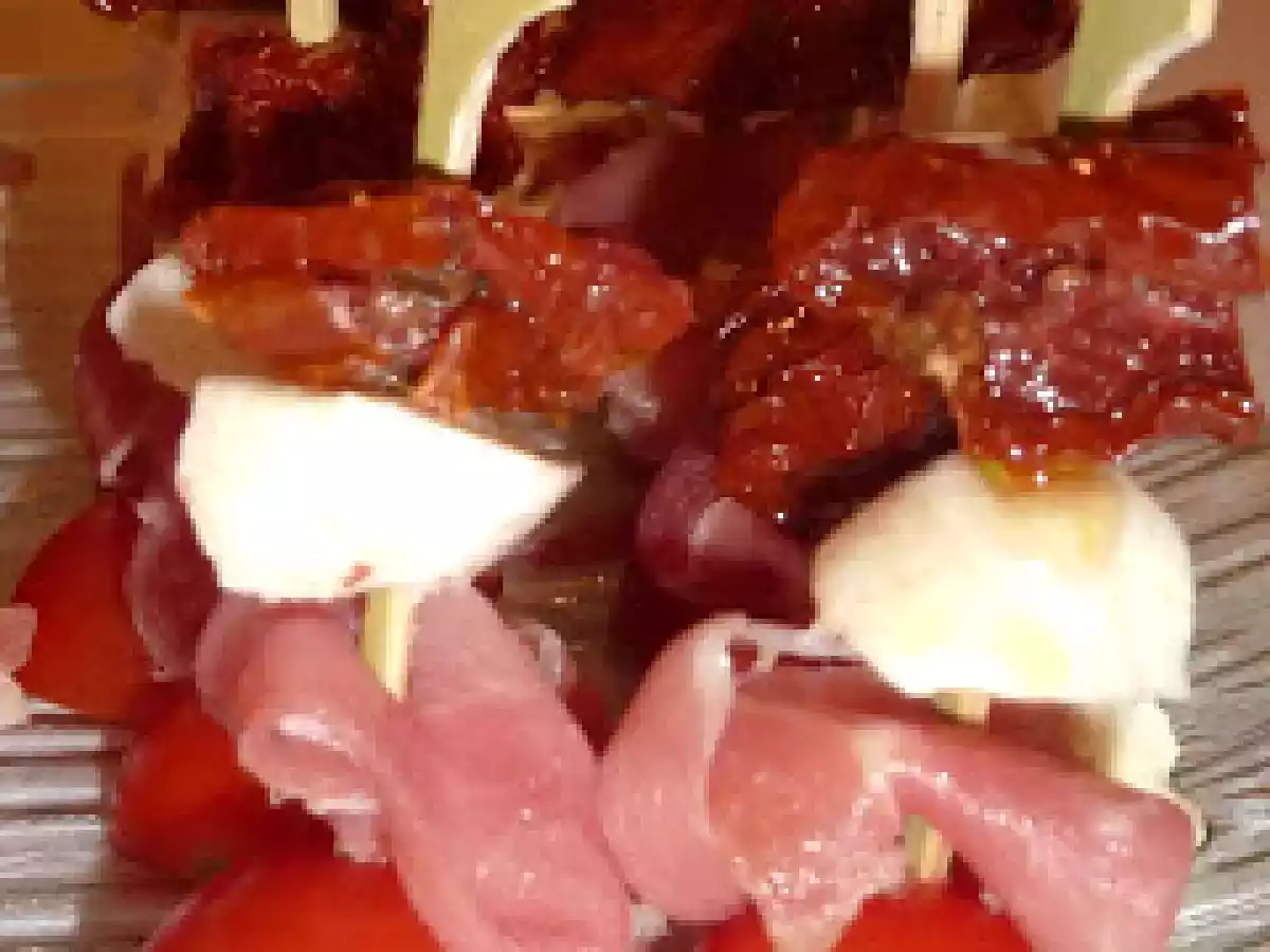 Brochettes apéritives italiennes