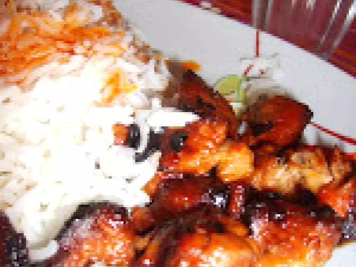 Brochettes d'échine de porc caramélisées à la sauce barbecue des Frères Pourcel