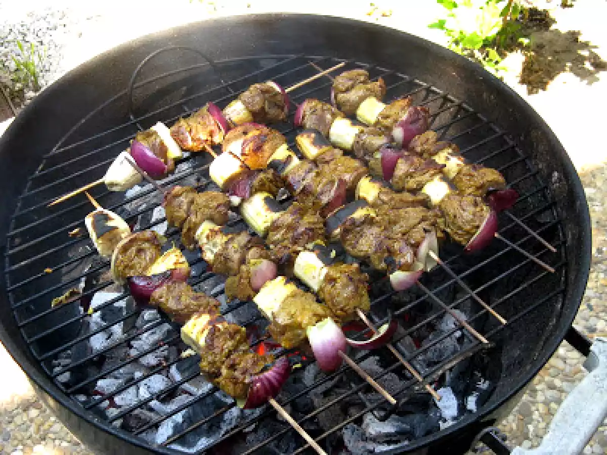BROCHETTES DE BOEUF AU CURCUMA