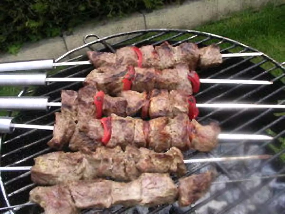 BROCHETTES DE BOEUF MARINEES