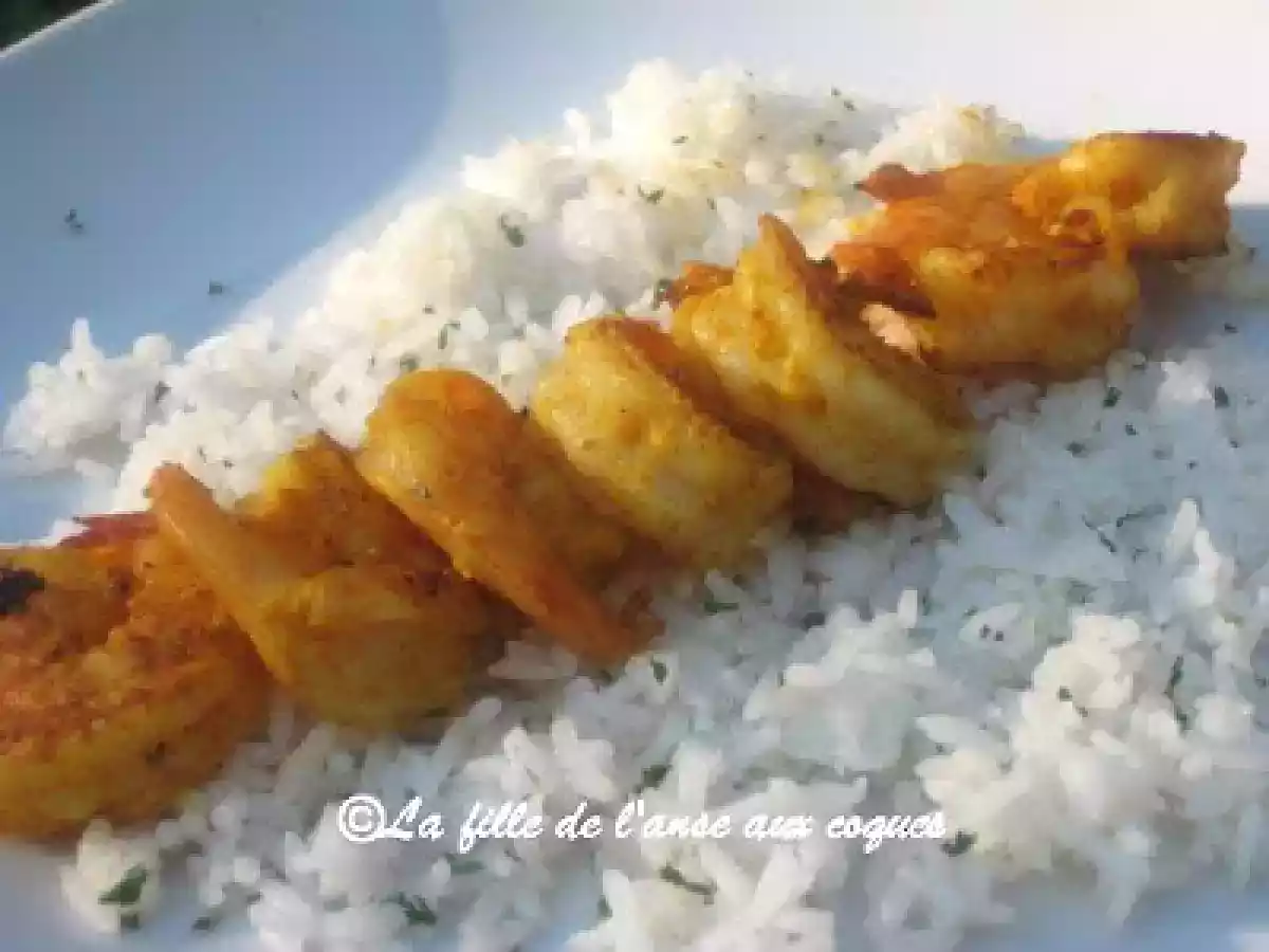 BROCHETTES DE CREVETTES AU COLOMBO