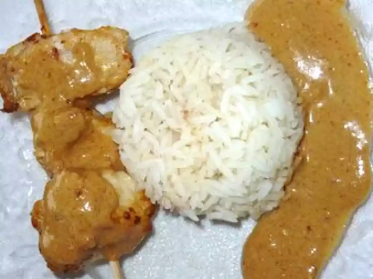 Brochettes de lotte sauce satay