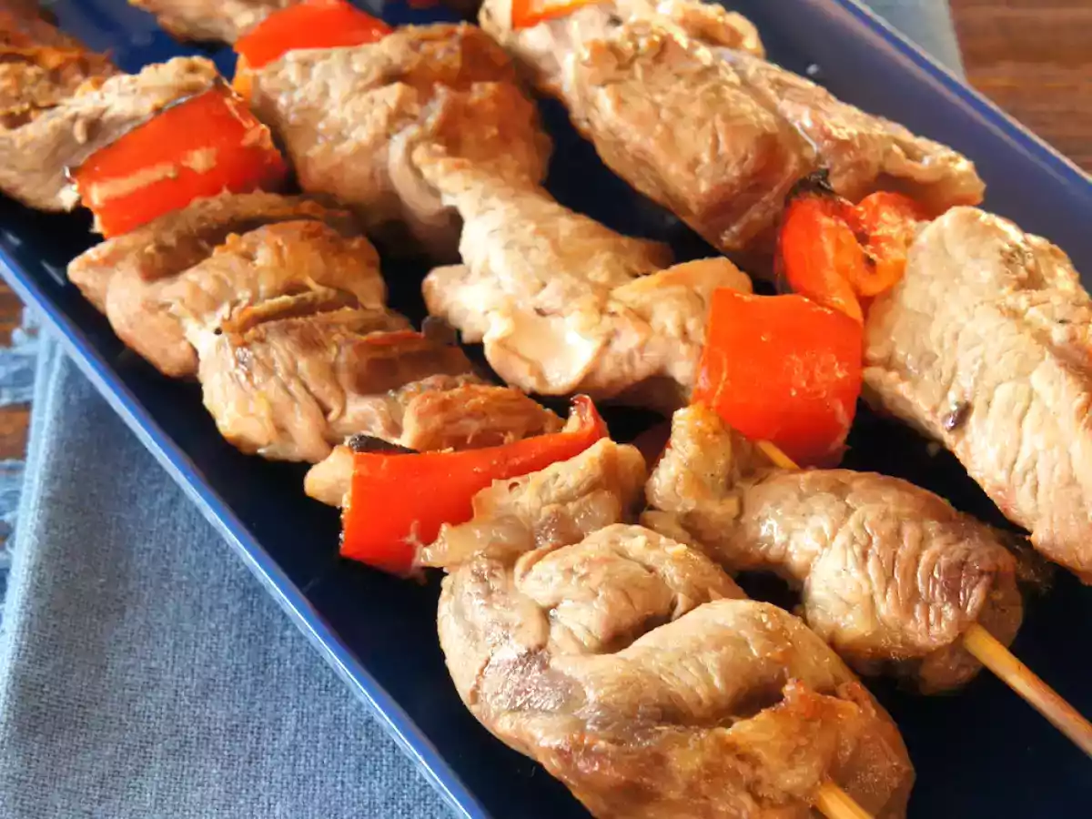 Brochettes de porc marinées au barbecue - photo 2