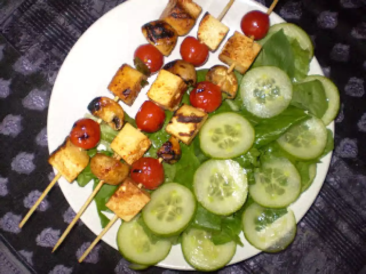 Brochettes de tofu au saté (ou autre épice de votre choix) - photo 2