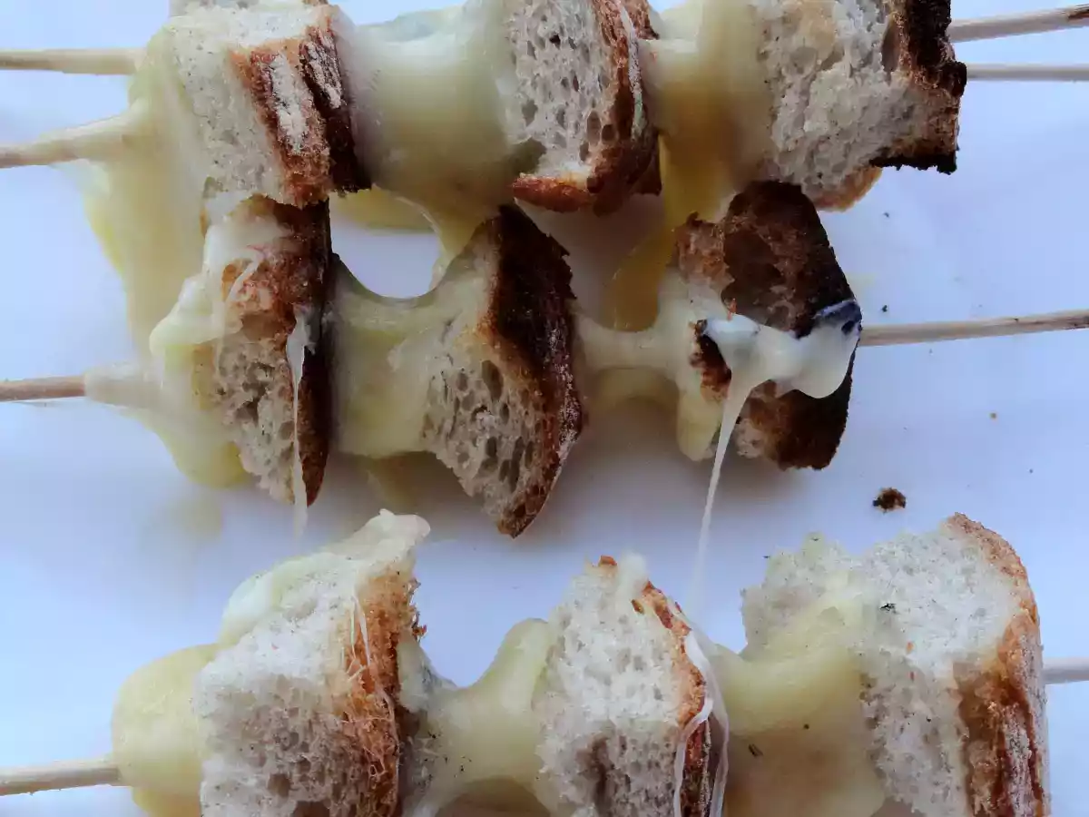 Brochettes Pain-Fromage - photo 3