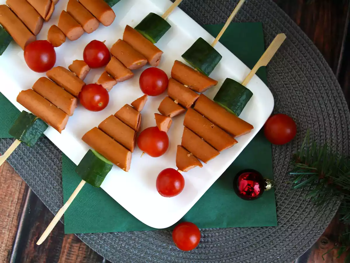 Brochettes sapins knackis: l'apéritif extra facile et rapide pour Noël! - photo 2