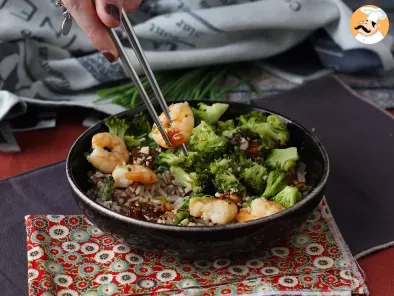 Brocolis et crevettes sauce épicée à la coréenne - un repas simple, équilibré et relevé