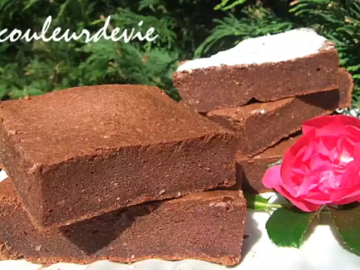 Brownie aux amandes et au lait concentré