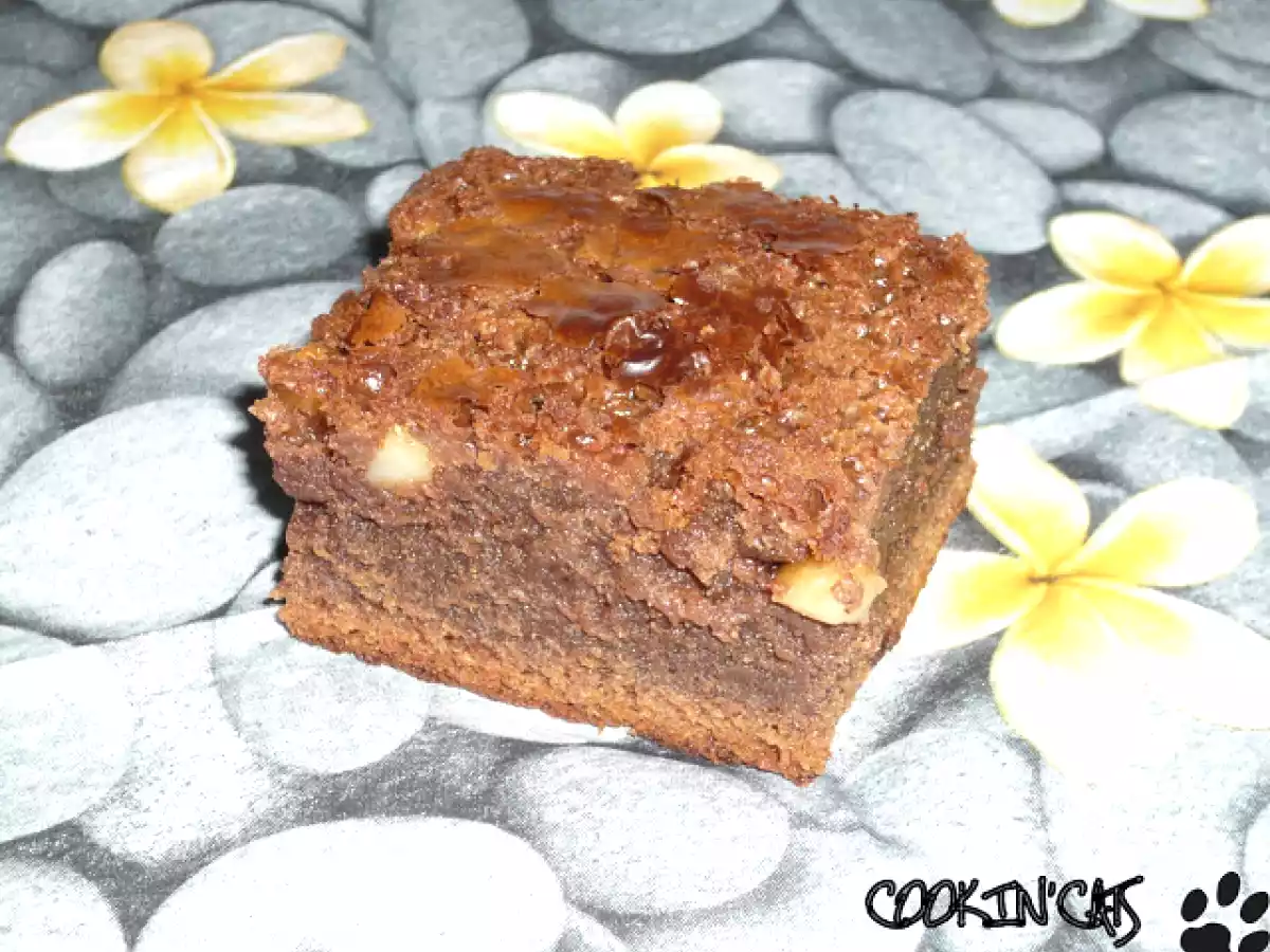 BROWNIE AUX NOIX DE MACADAMIA