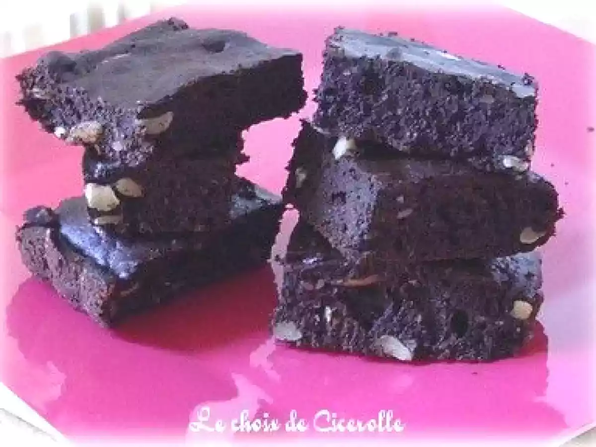 Brownies chocolat-cajou, légers, sans sucre ajouté