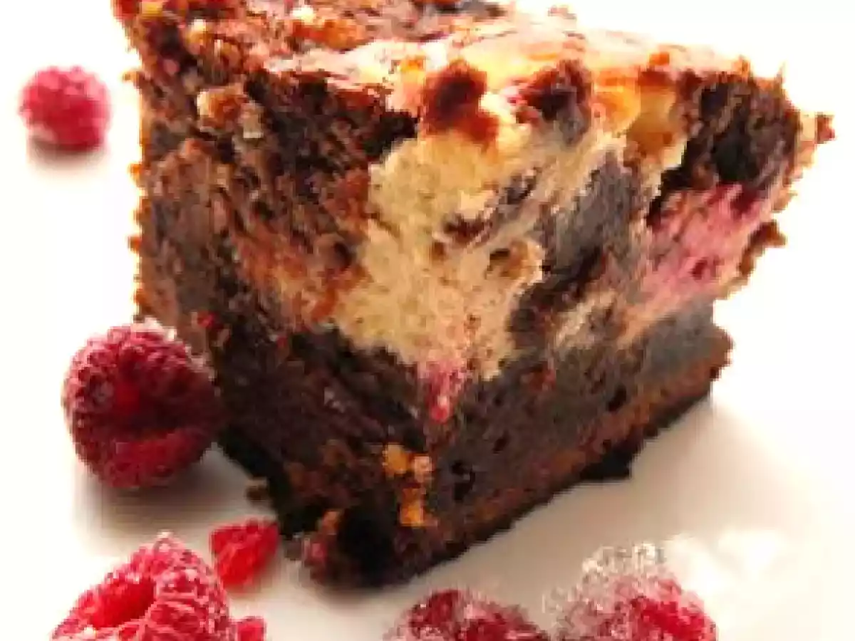 Brownies renversés renversants aux framboises façon cheesecake