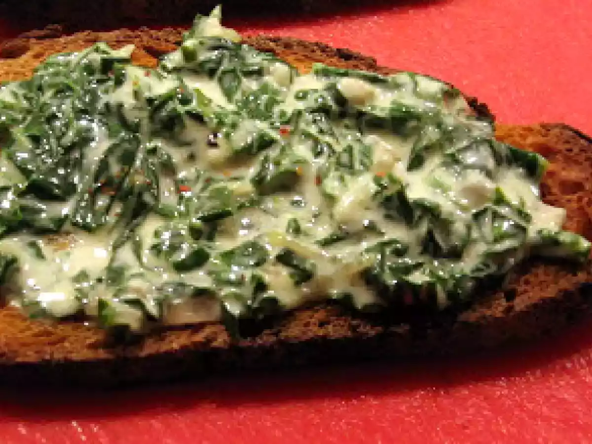 Bruschetta con spinaci e gorgonzola - photo 2