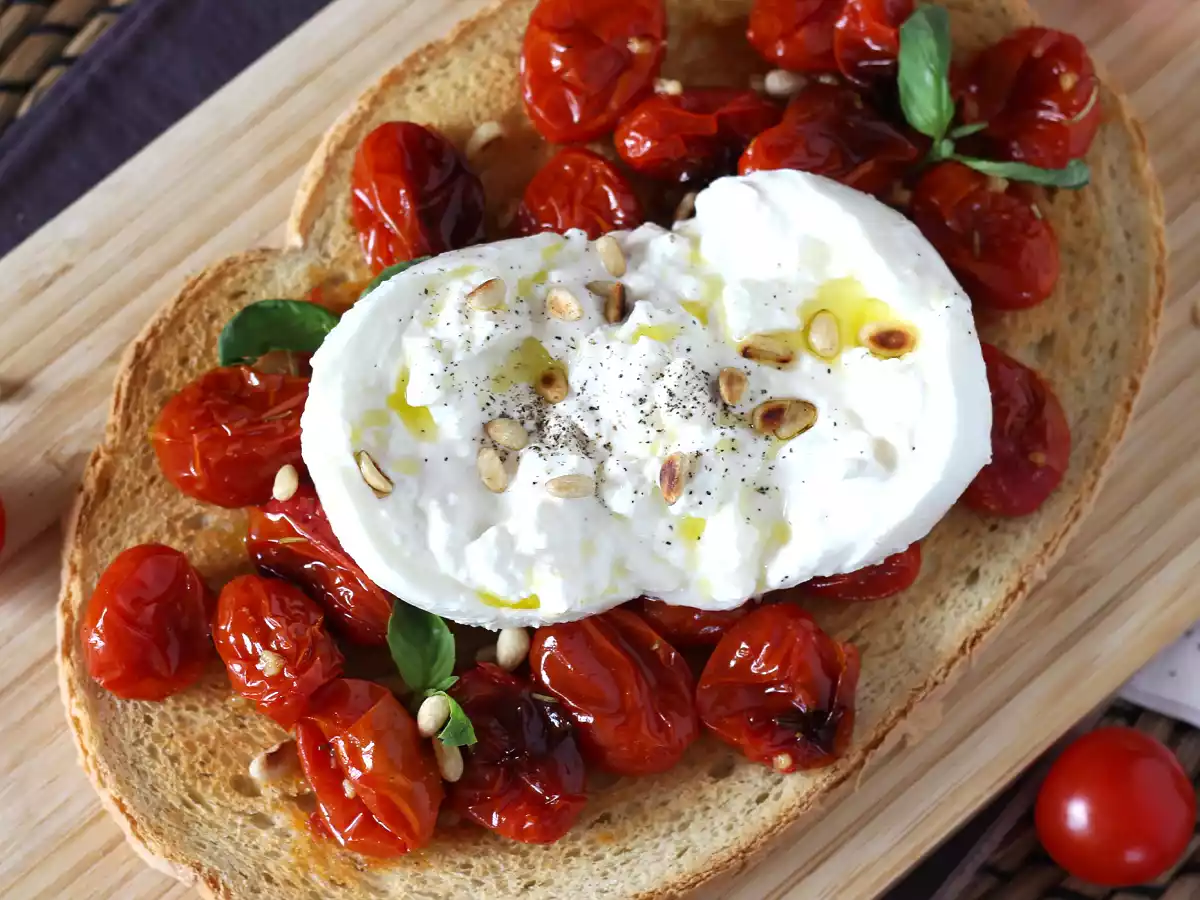 Bruschetta de tomates roties et burrata - photo 4