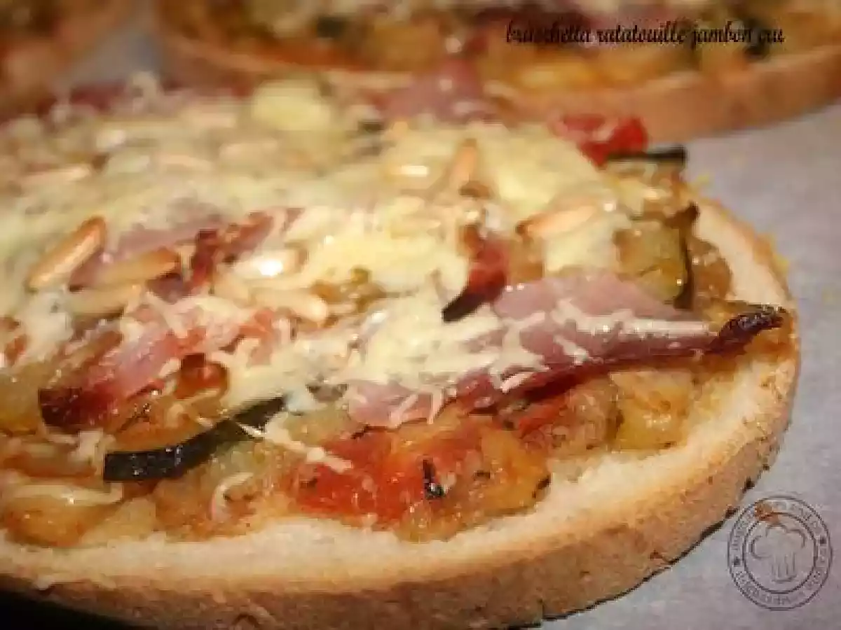 BRUSCHETTA RATATOUILLE JAMBON CRU