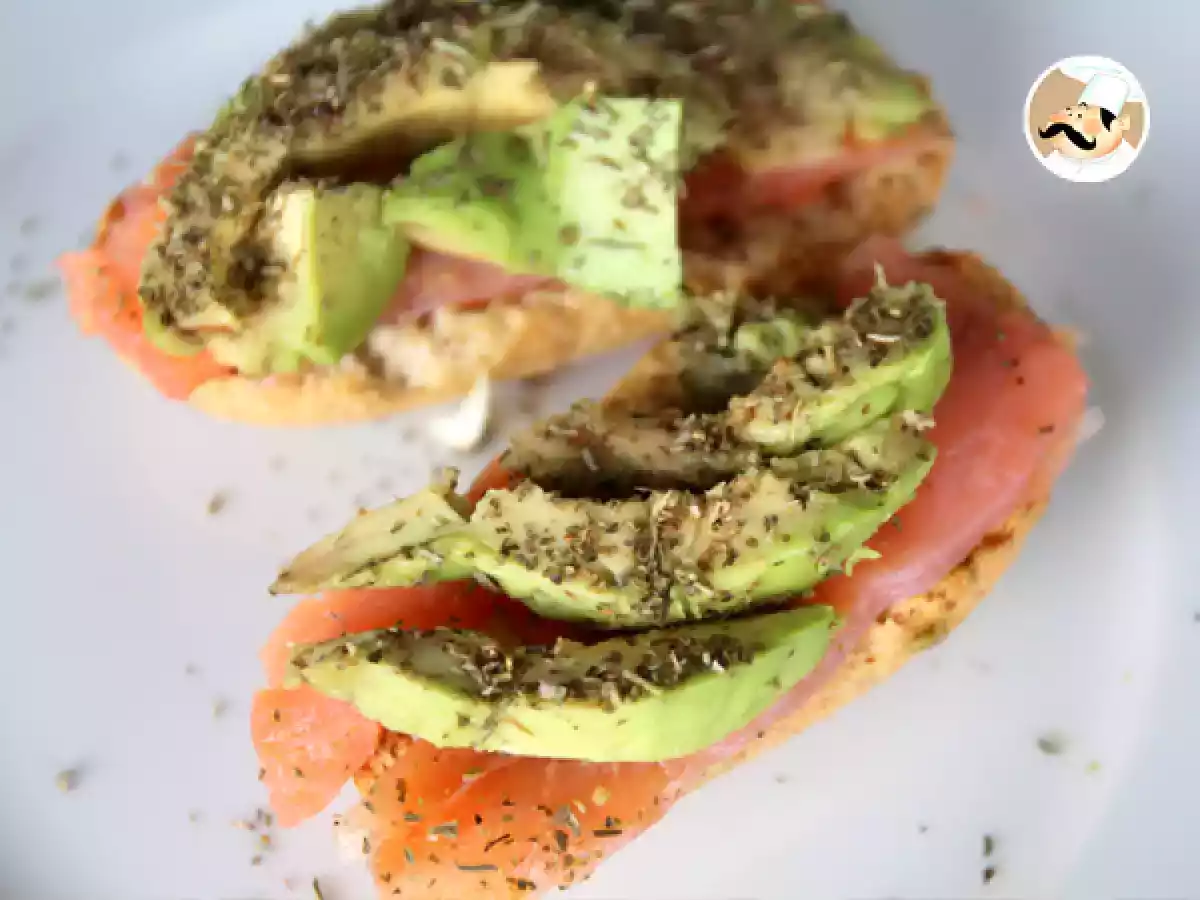 Bruschettas saumon avocat