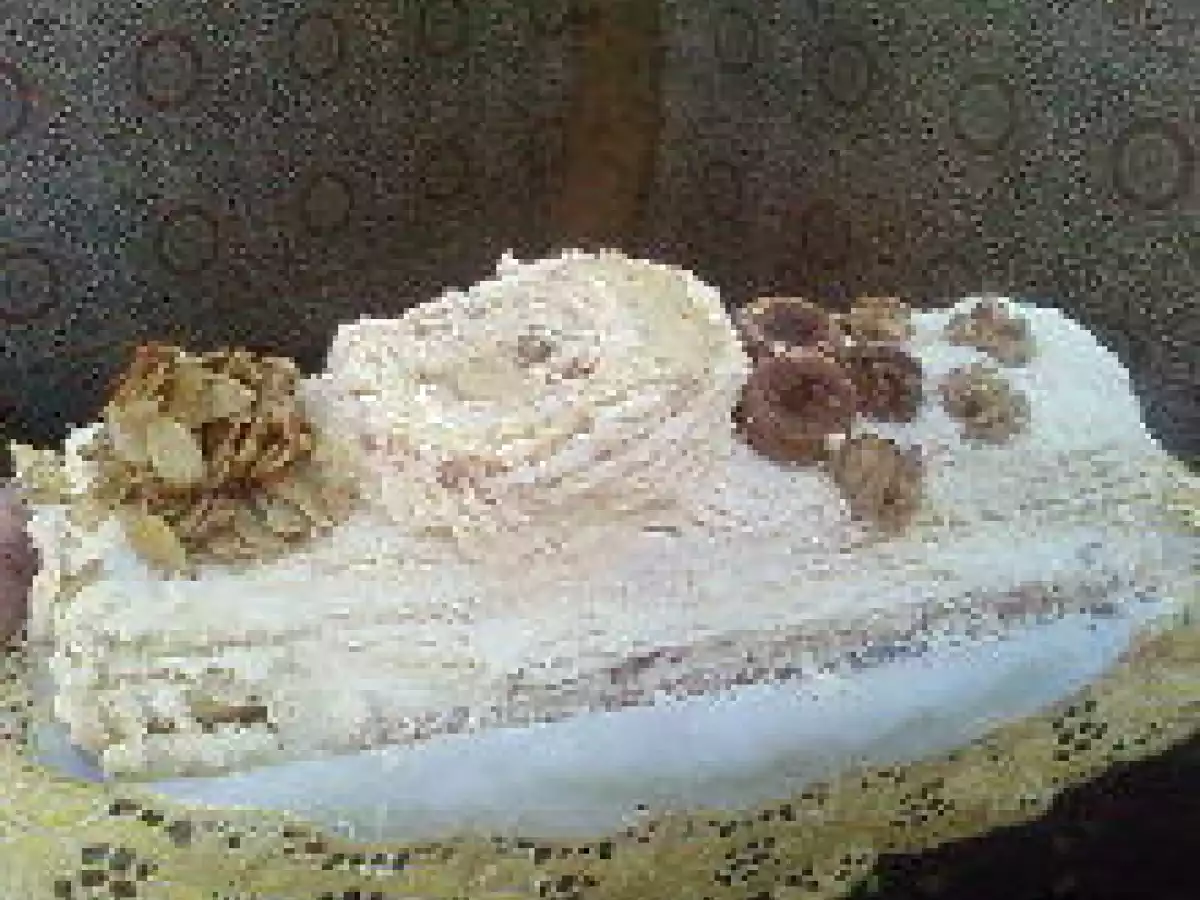 Bûche à la noix de coco et aux fruits secs caramélisés