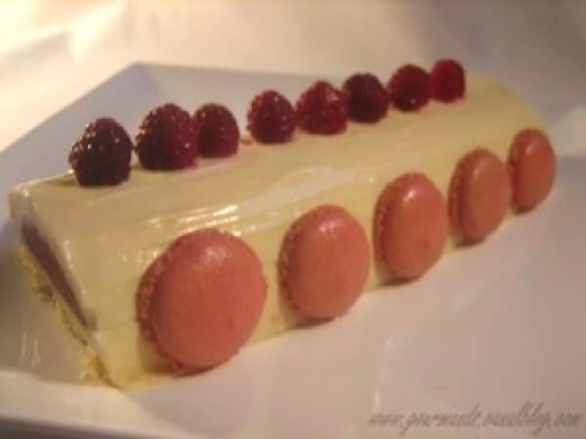 Bûche chocolat blanc framboises - photo 4