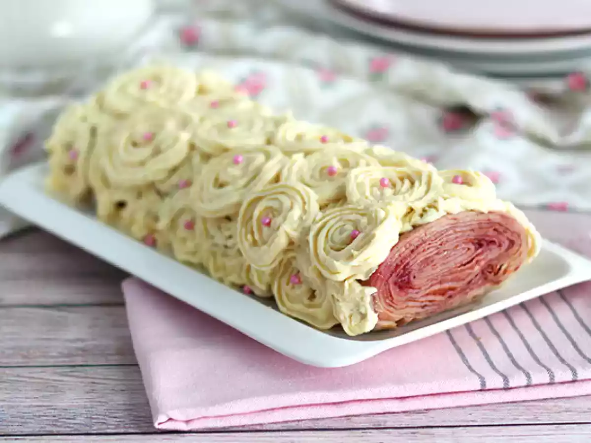 Bûche de crêpes framboise chocolat blanc - photo 2
