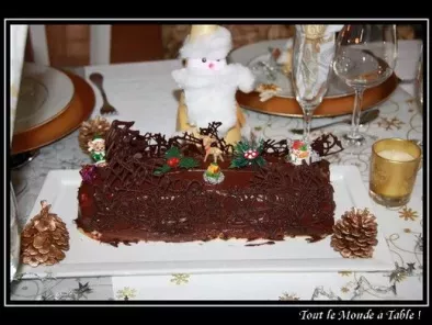 Bûche de Noël à la crème pâtissière framboises et myrtilles - photo 2