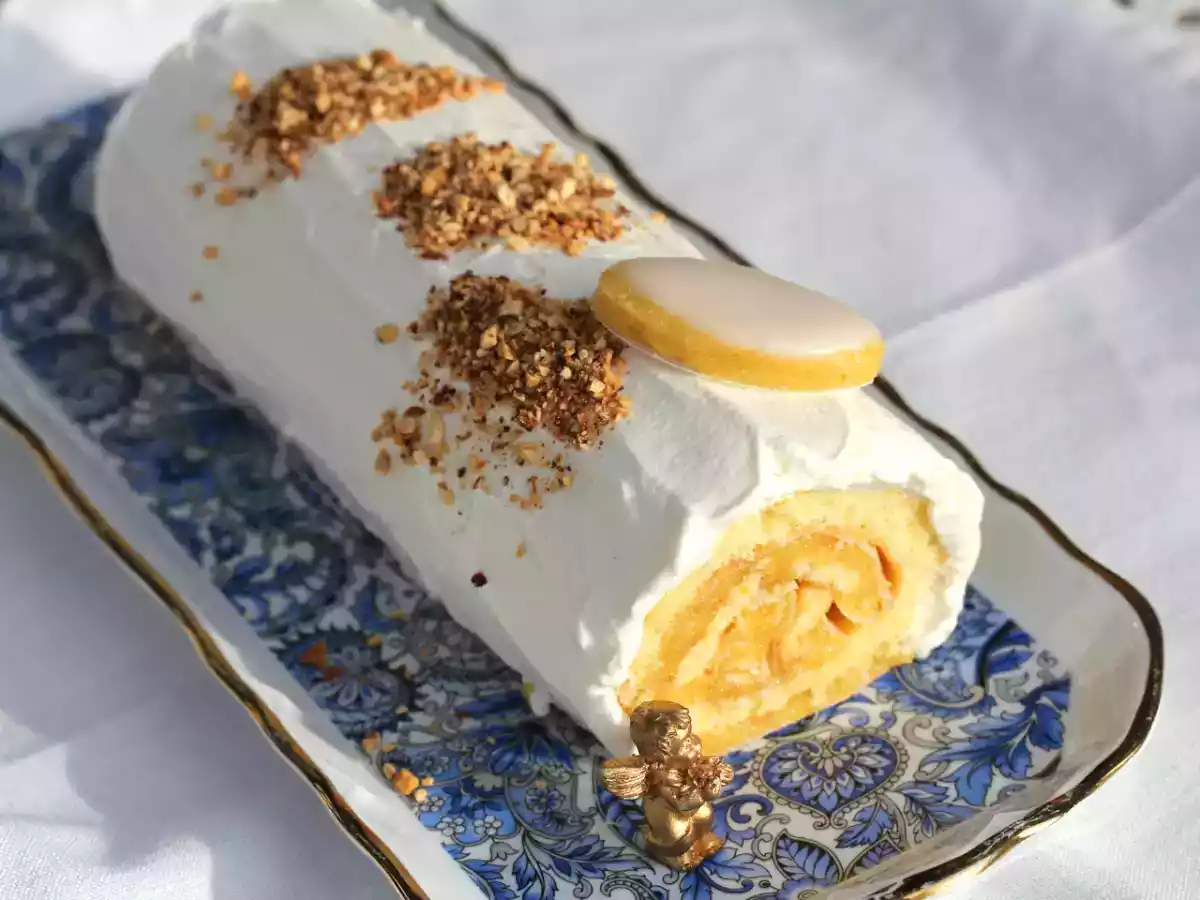 Bûche de Noël à la pâte de calissons