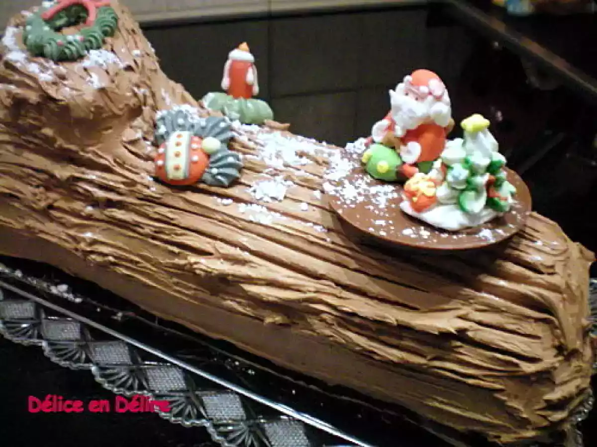 Bûche de Noël aux marrons glacés et au chocolat - photo 2