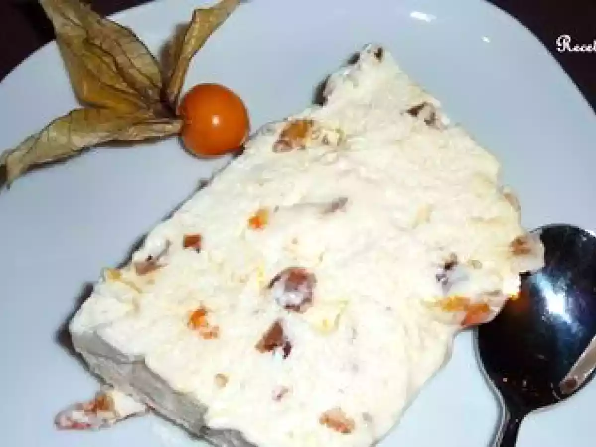 BUCHE DE NOUGAT GLACE AU SAFRAN, AUX DATTES ET A LA CLEMENTINE CONFITE - photo 3