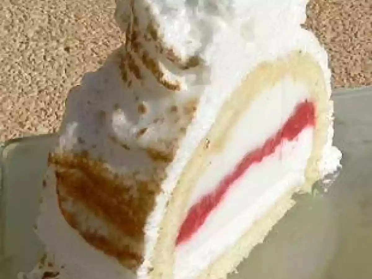 Bûche glacée meringuée, au citron et à la framboise. - photo 3