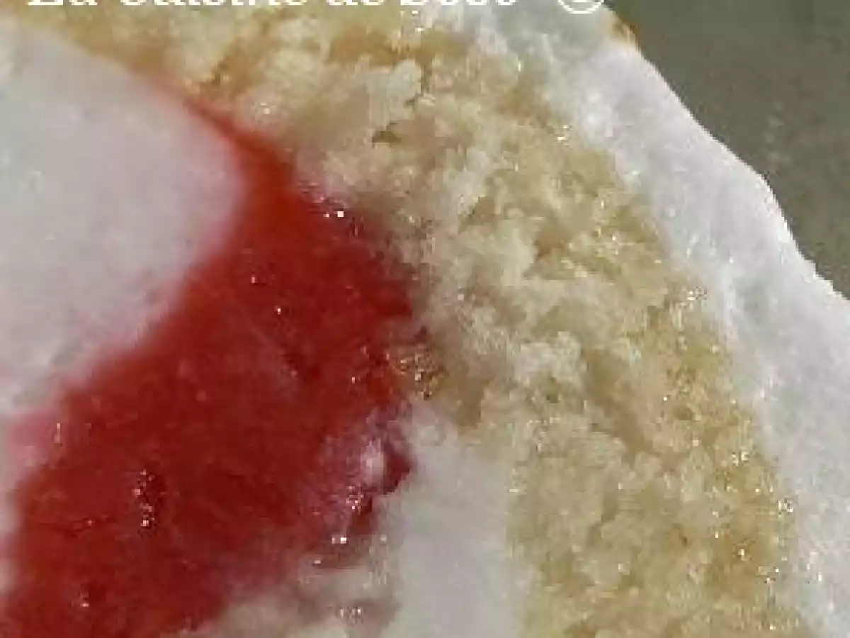 Bûche glacée meringuée, au citron et à la framboise. - photo 4