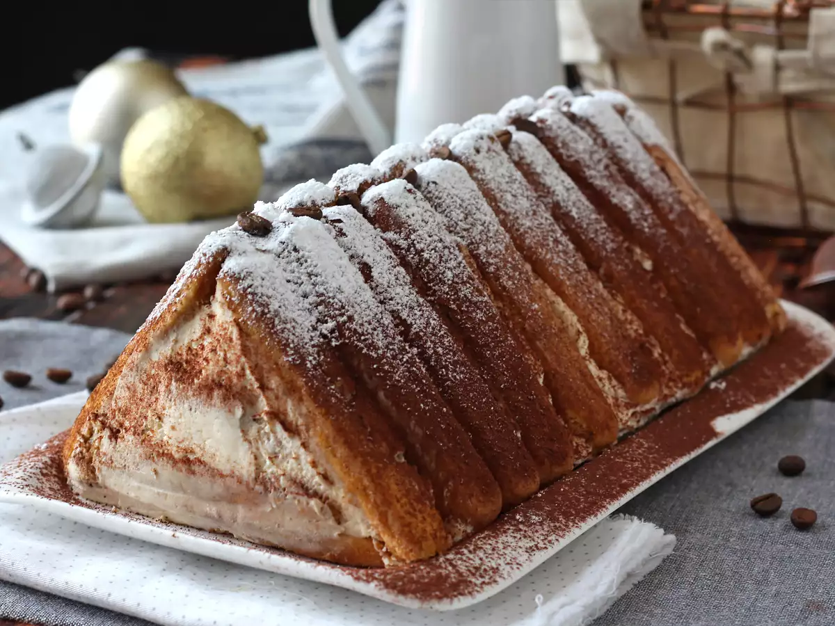 Bûche sans moule en forme de chalet façon tiramisu pour les amoureux de café - photo 9