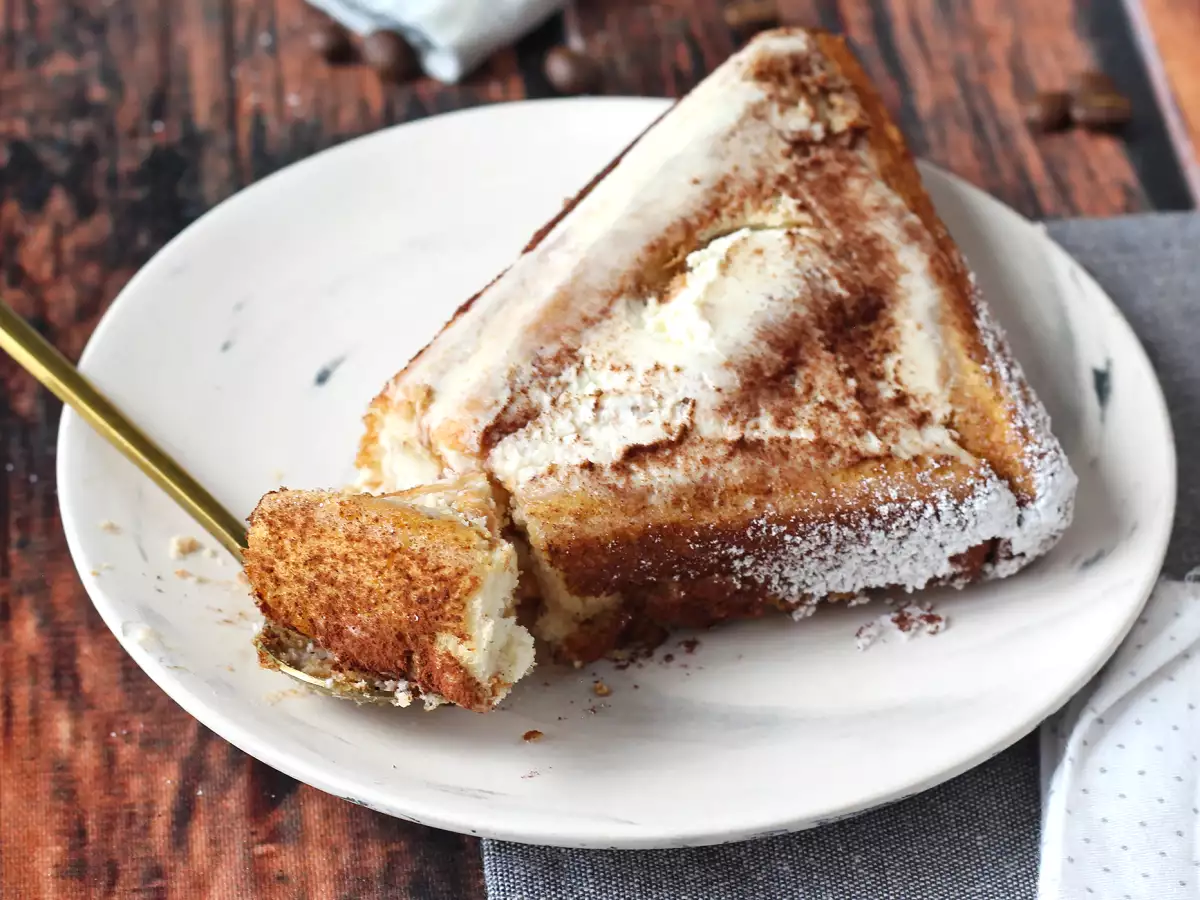 Bûche sans moule en forme de chalet façon tiramisu pour les amoureux de café - photo 6