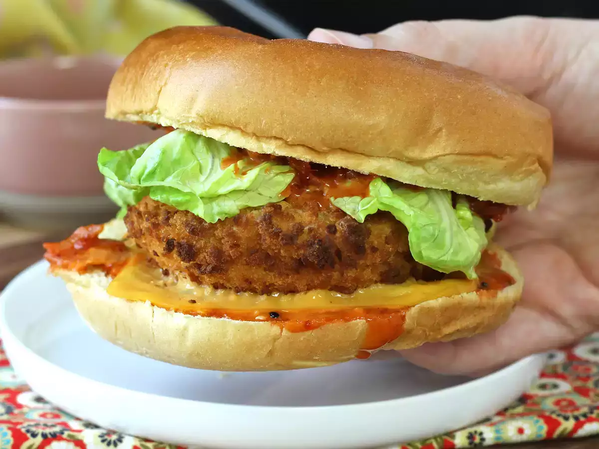 Burger au poulet pané à la coréenne : croustillant, épicé et ultra gourmand - photo 6