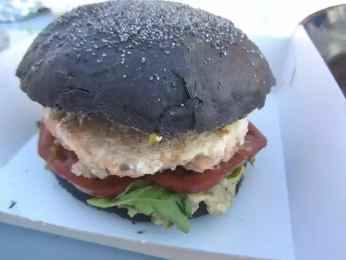 Burger au saumon frais